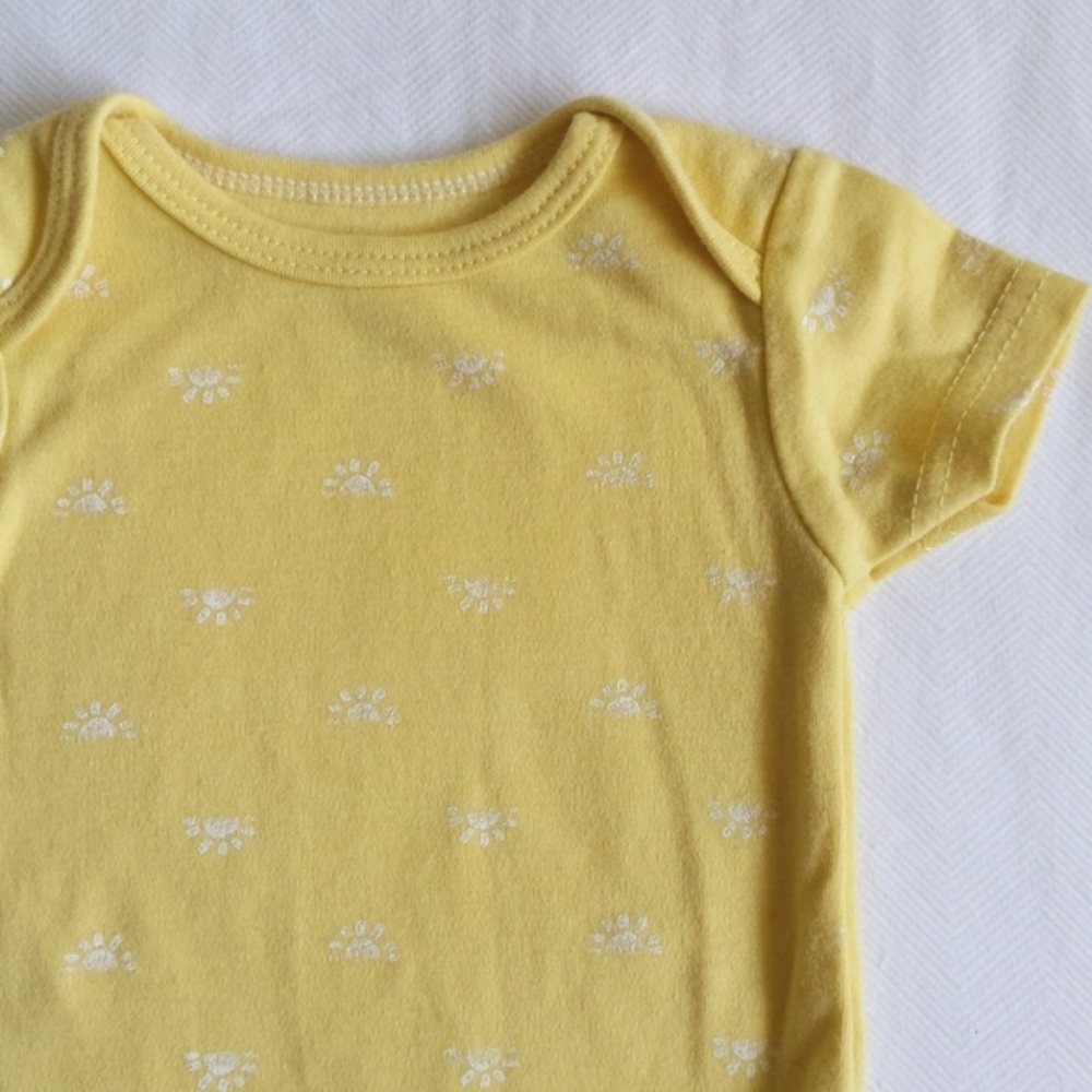 kyle & deena yellow sunshine unisex short sleeve bodysuit diaper shirt 3-6 month
